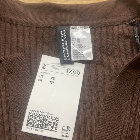 NWT H &M cropped top - Picture 3 of 6